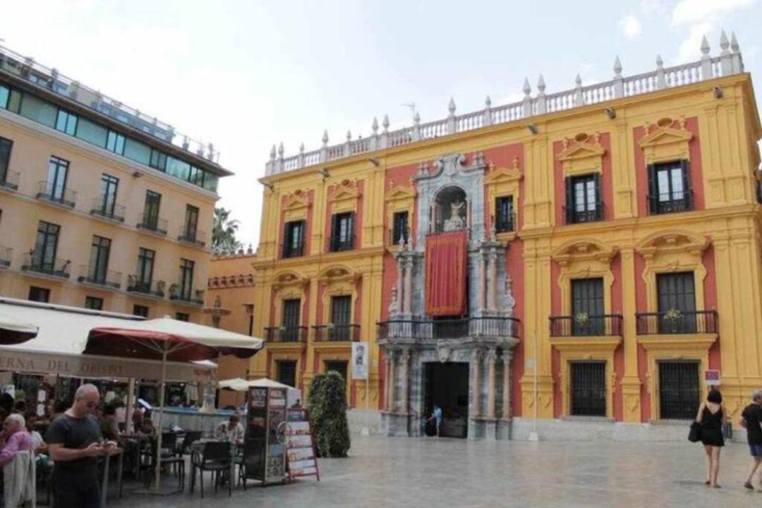 Apartamento Premium Junto A Catedral Málaga Exteriör bild