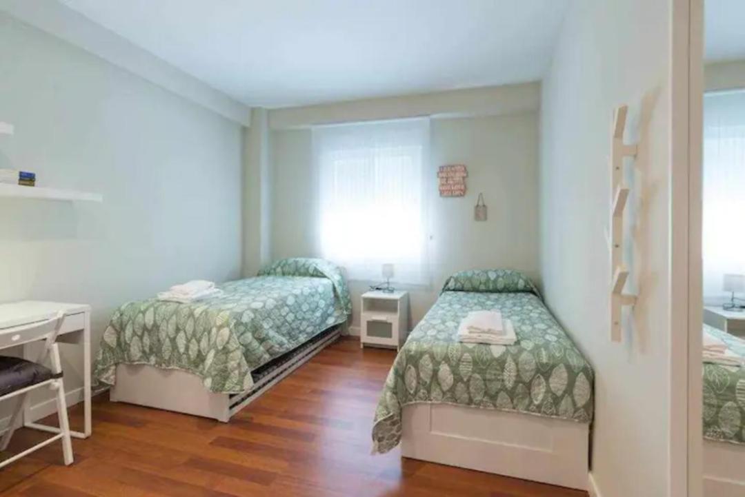 Apartamento Premium Junto A Catedral Málaga Exteriör bild