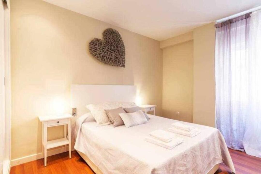 Apartamento Premium Junto A Catedral Málaga Exteriör bild
